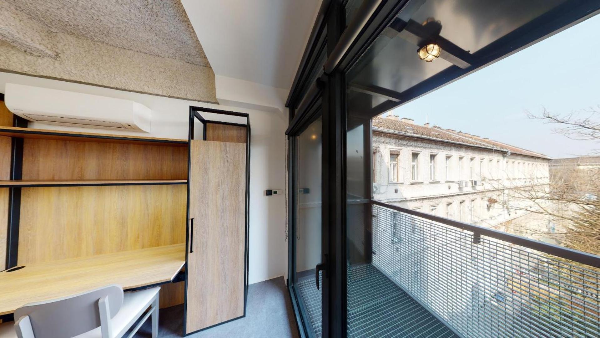 In Budapest Apartments Hotel Bilik gambar