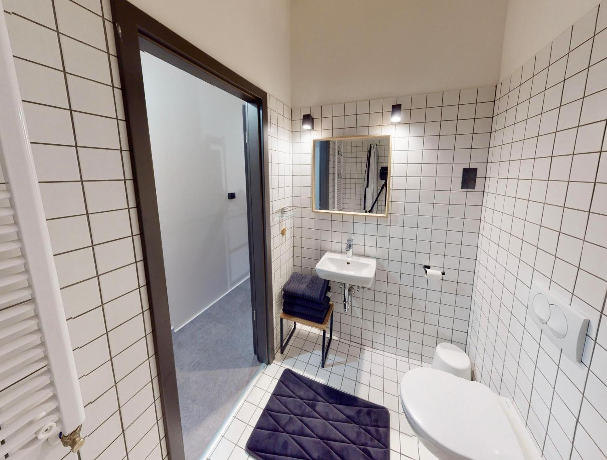 In Budapest Apartments Hotel Bilik gambar